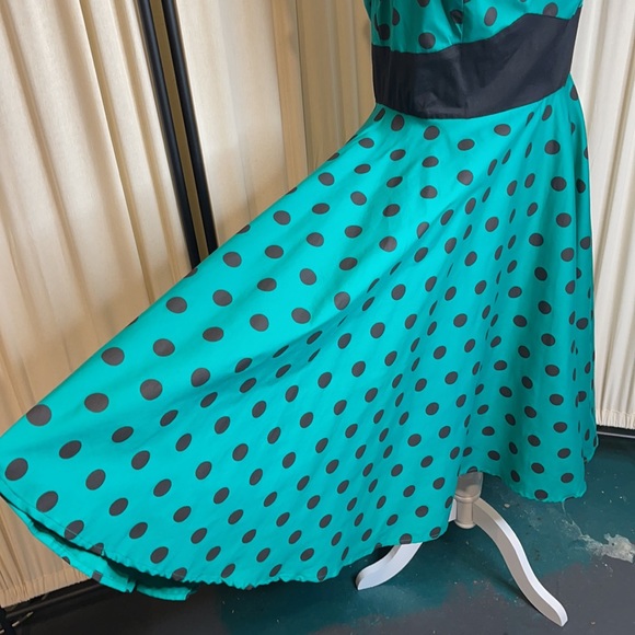 🎉HP🎉NWT- HELL BUNNY VIXEN GREEN & BLACK HALTER PINUP DRESS SIZE LARGE - Picture 15 of 15
